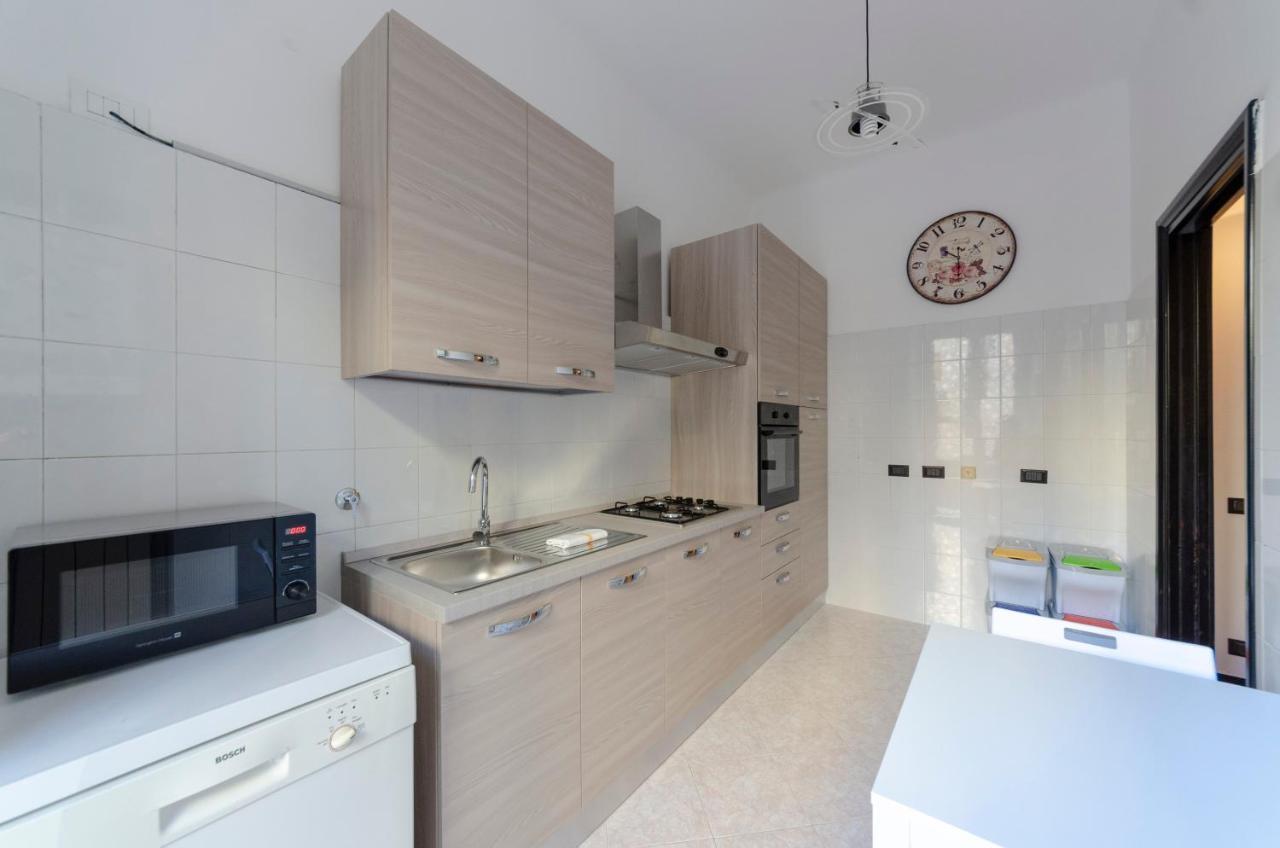 شقة Altido Modern Flat For 6 In The Heart Of Genova Foce المظهر الخارجي الصورة