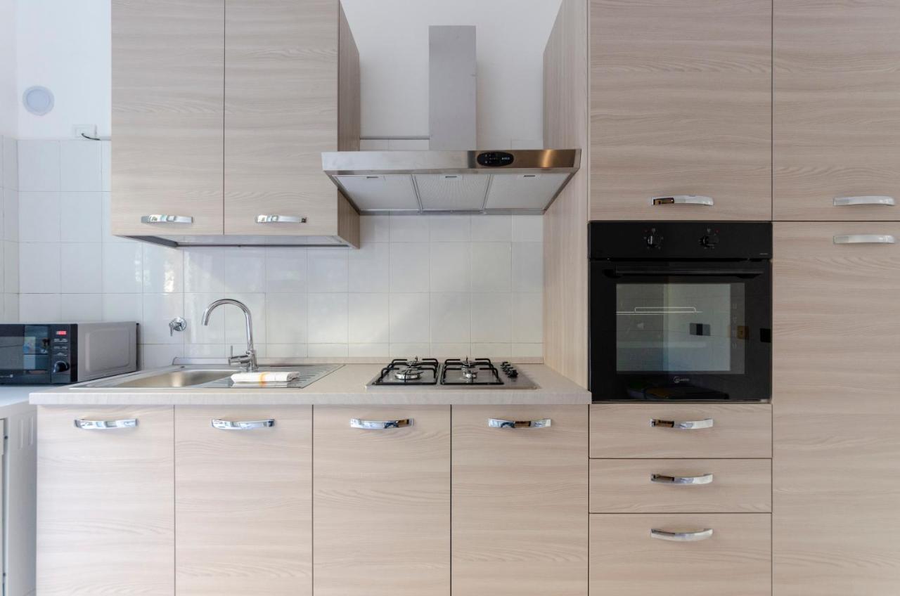 شقة Altido Modern Flat For 6 In The Heart Of Genova Foce المظهر الخارجي الصورة