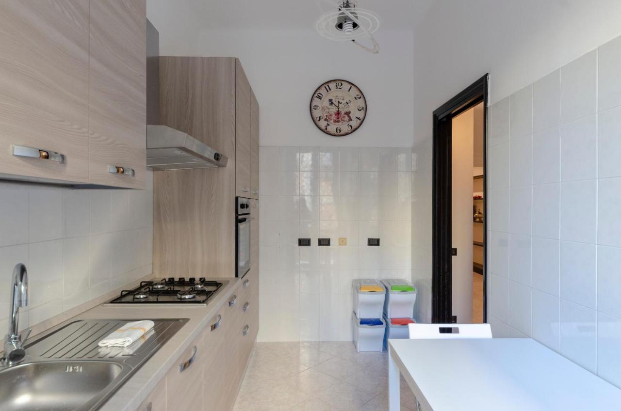 شقة Altido Modern Flat For 6 In The Heart Of Genova Foce المظهر الخارجي الصورة