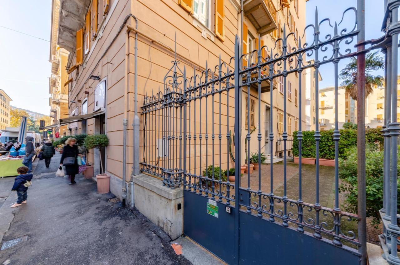شقة Altido Modern Flat For 6 In The Heart Of Genova Foce المظهر الخارجي الصورة